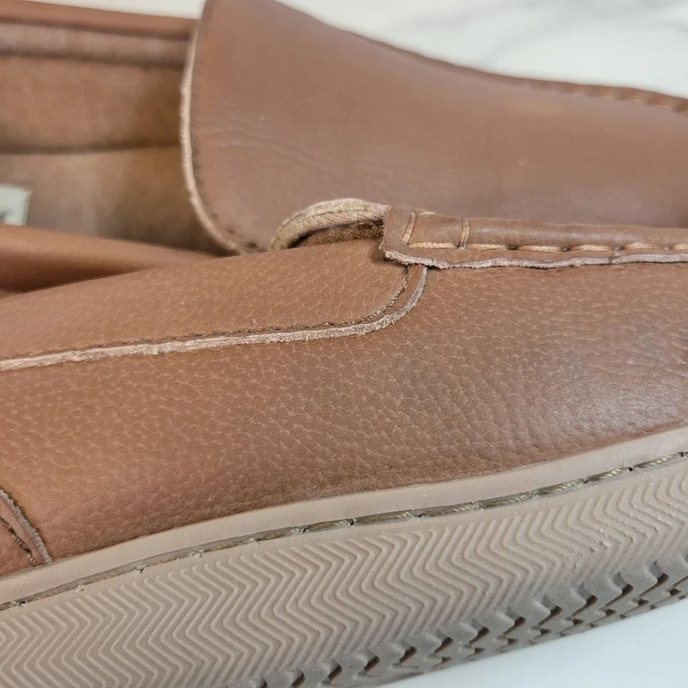 MyPillow MySlippers Mens 11 Brown Leather Moccasin Slippers 74462-05